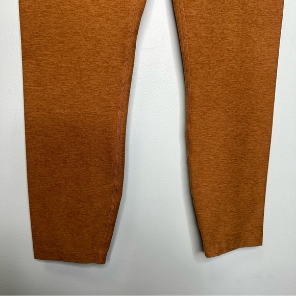 Vuori Women’s Clean Elevation Dreamknit Leggings In Hazelnut Heather Size M - Picture 8 of 13